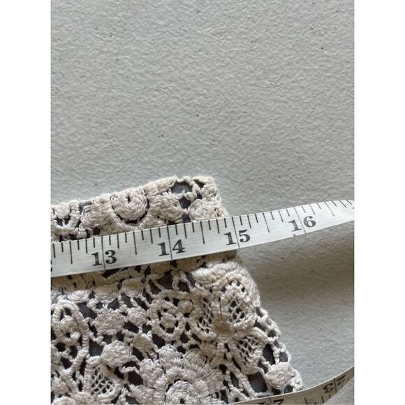 B7 Kimchi Blue Urban Outfitters Lace Skirt White Size 10 - Picture 6 of 7